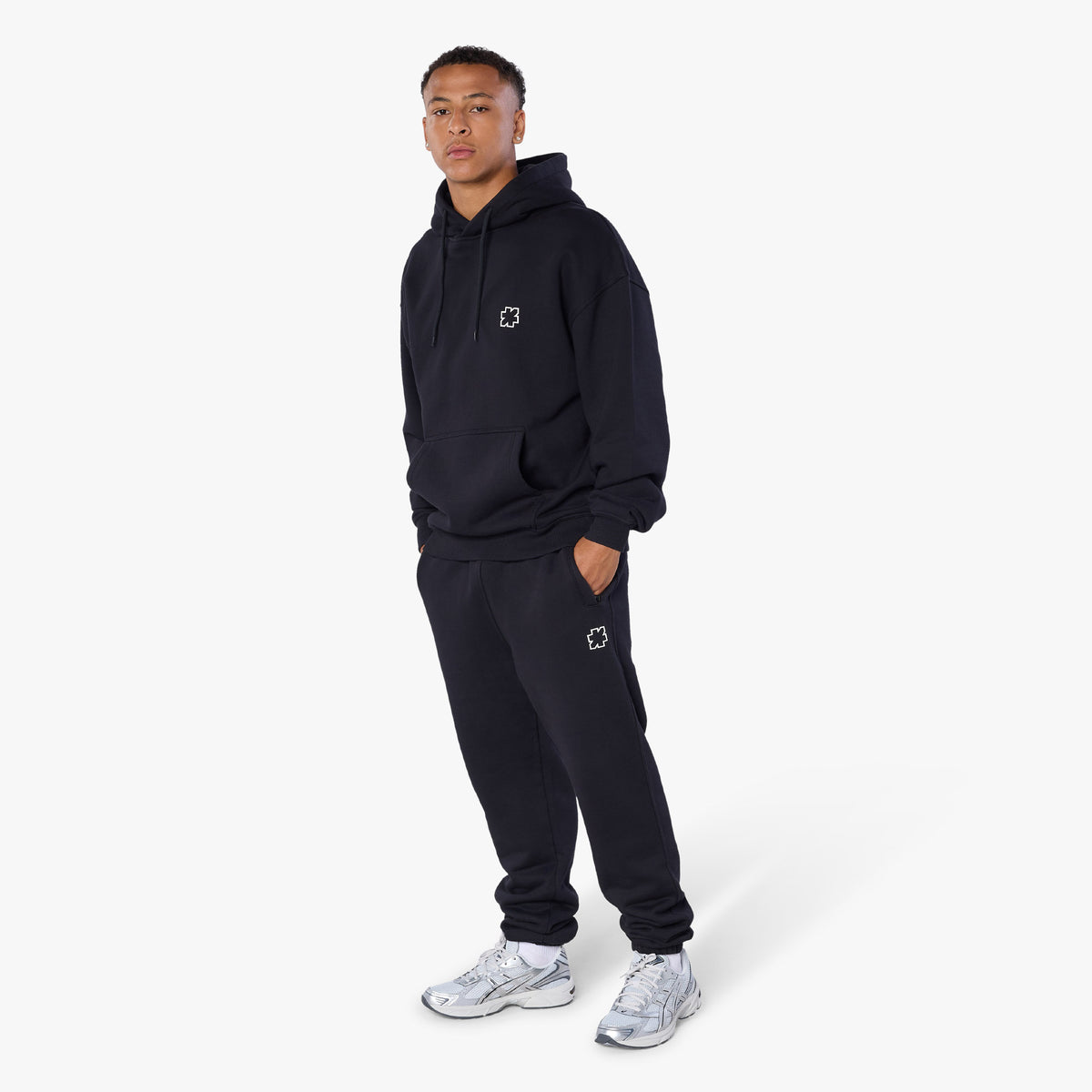 Black | Alt 3