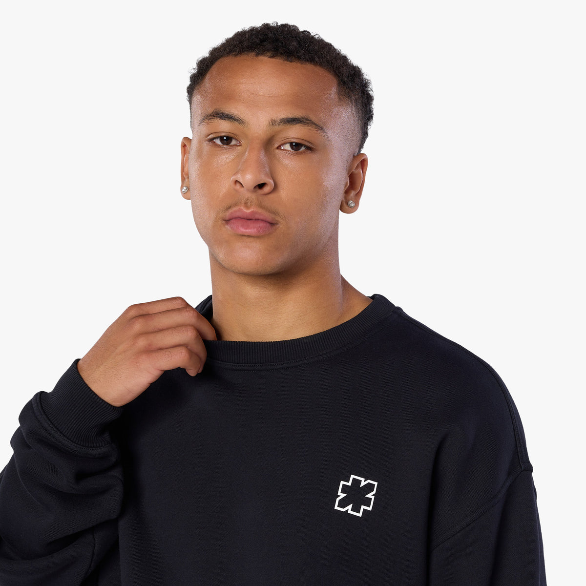 Black | Alt 7