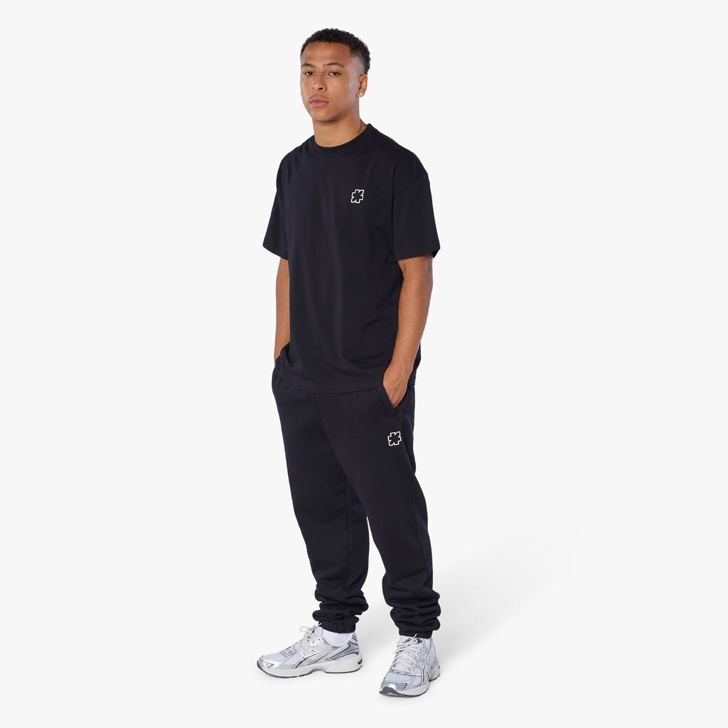 Black | Alt 4